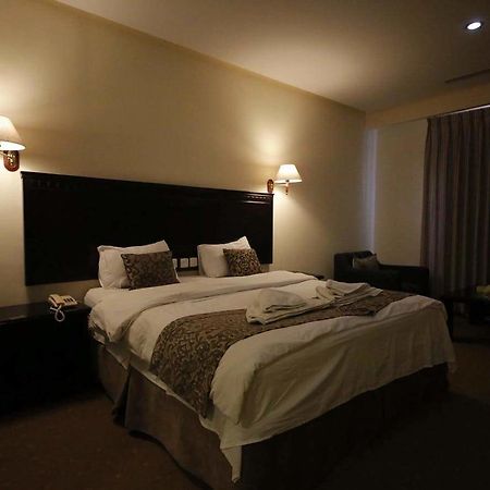 Jeddah Palace Hotel Amman Bagian luar foto
