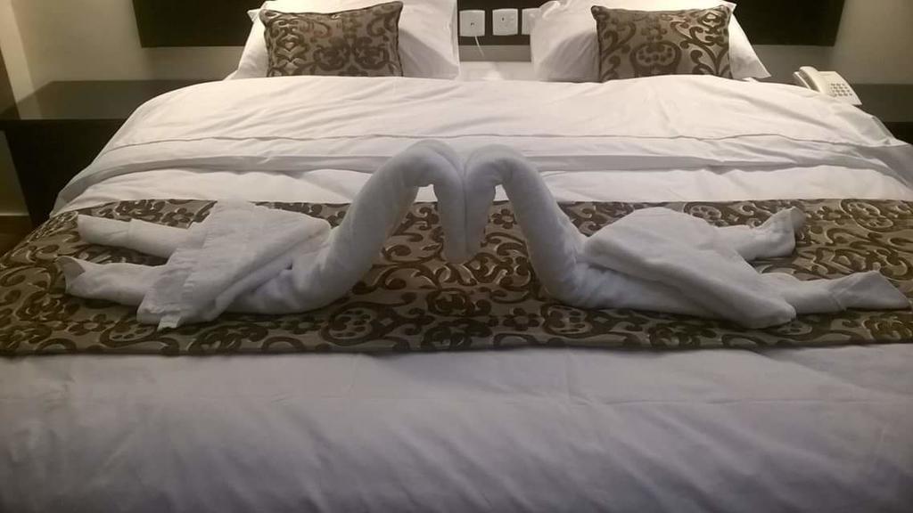 Jeddah Palace Hotel Amman Bagian luar foto